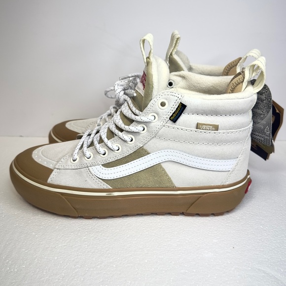 Vans MTE Sk8-Hi DR Shoes - Picture 3 of 7
